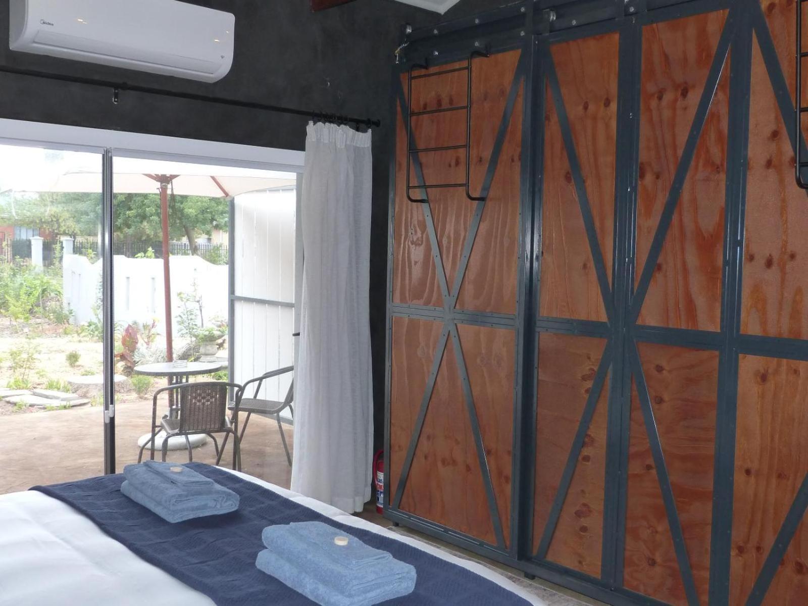 Hannah'S Haven Studio Deluxe - No Loadshedding Apartment Beaufort West Ngoại thất bức ảnh